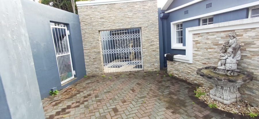 3 Bedroom Property for Sale in Nahoon Valley Park Eastern Cape